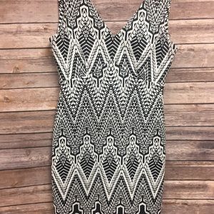 Calvin Klein Dresses - Calvin Klein Black and White Dress 4 Calvin Klein Dresses - Calvin Klein Black and White Dress 4
